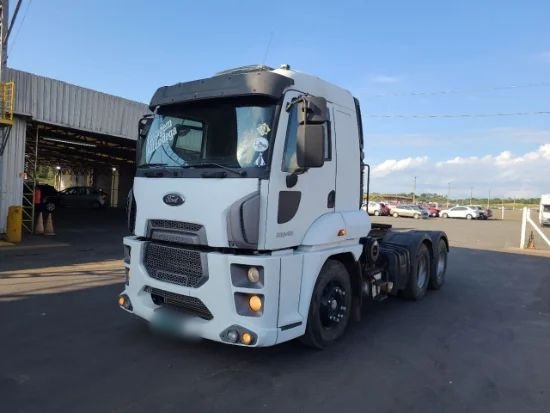 Ford Cargo 2842 E TURBO ANO 2013/2013  Ford Cargo 2842 E TURBO ANO 2013/2013