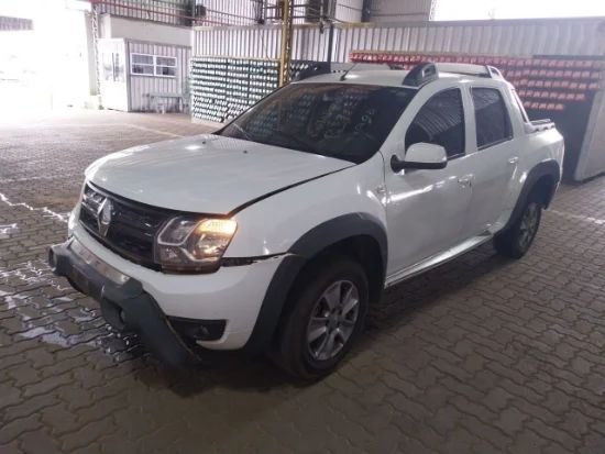 Renault Oroch 1.6 DYNAMIC 4X2 ANO 2016/2017  Renault Oroch 1.6 DYNAMIC 4X2 ANO 2016/2017