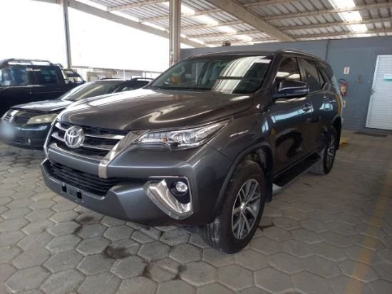 Toyota Hilux SW4 2.8 SRX AT 4X4 FD ANO 2018/2019  Toyota Hilux SW4 2.8 SRX AT 4X4 FD ANO 2018/2019