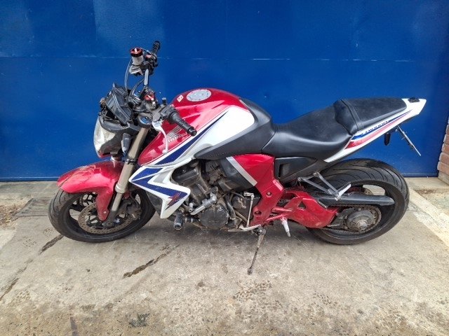 HONDA CB 1000R ANO 2015/2015 HONDA CB 1000R ANO 2015/2015