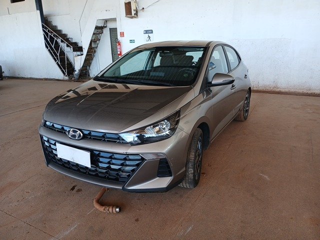 HYUNDAI HB20 1.0TA COMFORT ANO 2023/2024 HYUNDAI HB20 1.0TA COMFORT ANO 2023/2024