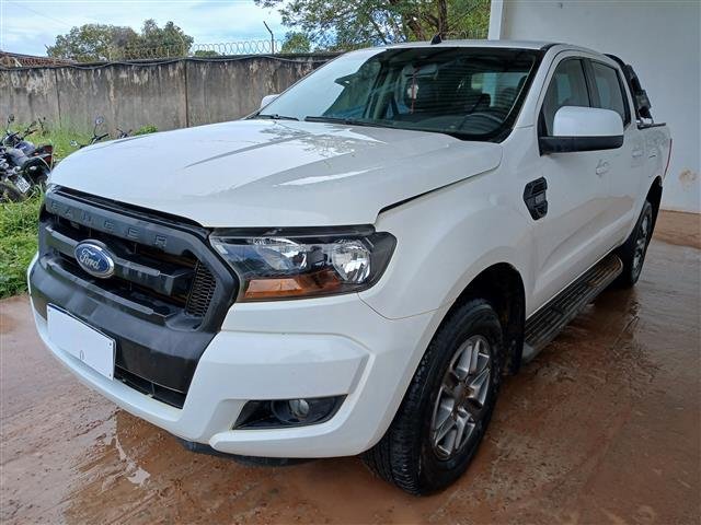 FORD RANGER XLS CD 4x4 AT 2.2C ANO 2017/2018 FORD RANGER XLS CD 4x4 AT 2.2C ANO 2017/2018