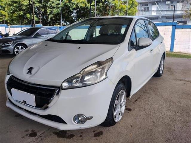 PEUGEOT 208 ACTIVE PACK 1.5 ANO 2014/2015 PEUGEOT 208 ACTIVE PACK 1.5 ANO 2014/2015