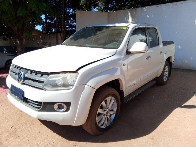 VOLKSWAGEN AMAROK CD 4X4 2.0 AT HIGH ANO 2012/2013 VOLKSWAGEN AMAROK CD 4X4 2.0 AT HIGH ANO 2012/2013